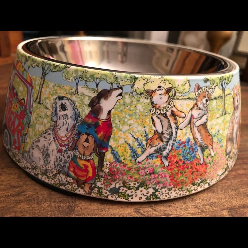 NWT Bamboo Fiber Dog Bowl w/ Stainless Bowl, Non Skid, Peace Love Treats Design